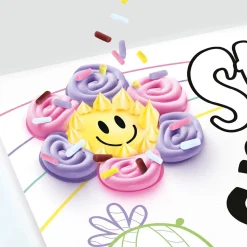 Art Lab Fluffy Paint Kit Askartelumassa