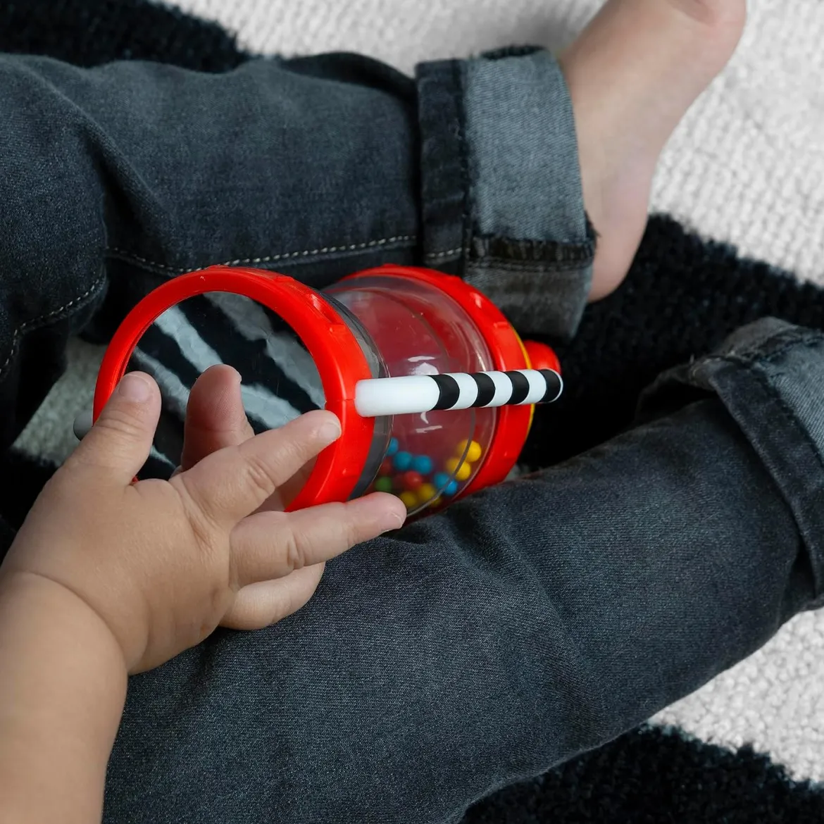 Baby Einstein Cals Sensory Shake Up Aktiviteettihelistin