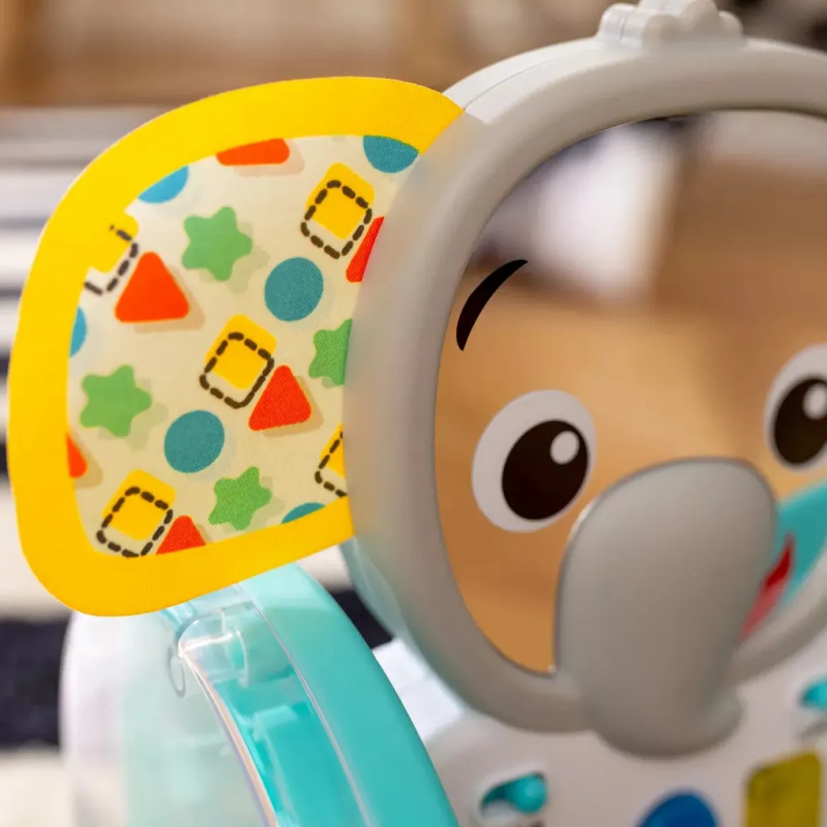 Baby Einstein Chase & Tap Earl Norsu Ryömimislelu Valoilla ja Äänillä
