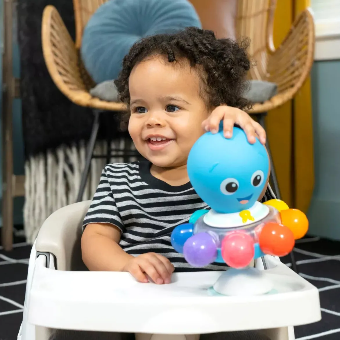 Baby Einstein Ocean Explorers Ligth Up & Spin Opus Aktiviteettilelu Imukupilla