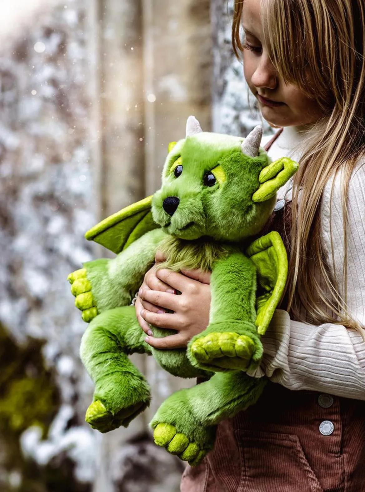 Charlie Bears Gargoyle/Fantasiahahmo Spires Pehmolelu 30cm