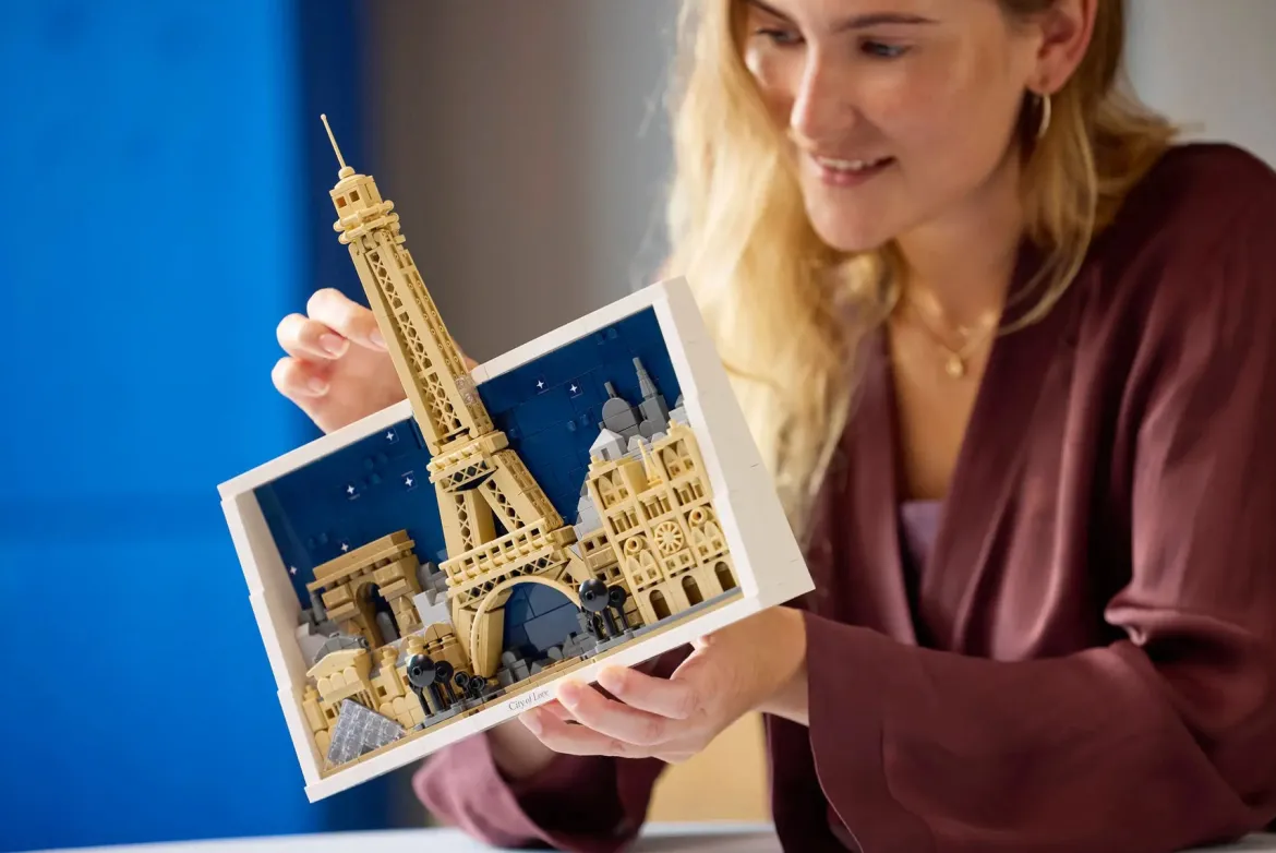 LEGO Architecture 21064 Pariisi – Rakkauden Kaupunki
