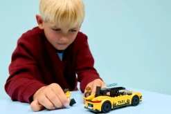 LEGO City 60487 Keltainen Taksi