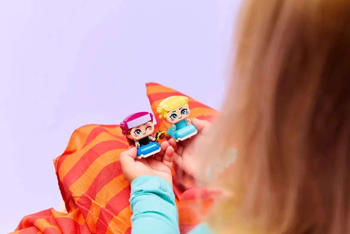 LEGO Disney 43284 Anna ja Elsa Minikoossa