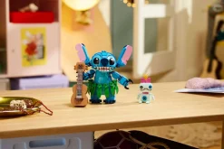 LEGO Disney 43296 Stitch ja Räsynukke