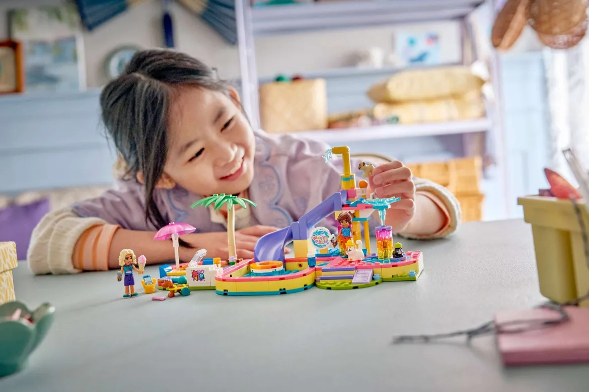 Lego Friends 42676 Hauska Päivä Vesipuistossa