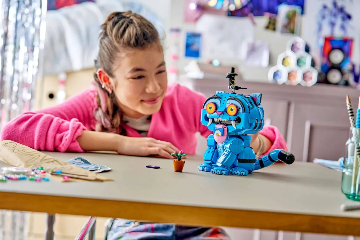 LEGO K-Pop Demon Hunters 72537 Derpy-Tiikeri ja Sussie-Lintu