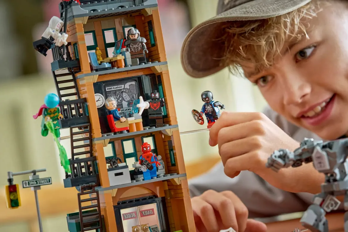 LEGO Marvel76342 Spider-Man Vastaan Mysterio: Daily Bugle