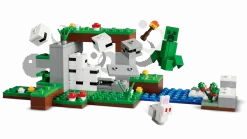 LEGO Minecraft 21593 Ensimmäisen Yön Seikkailu