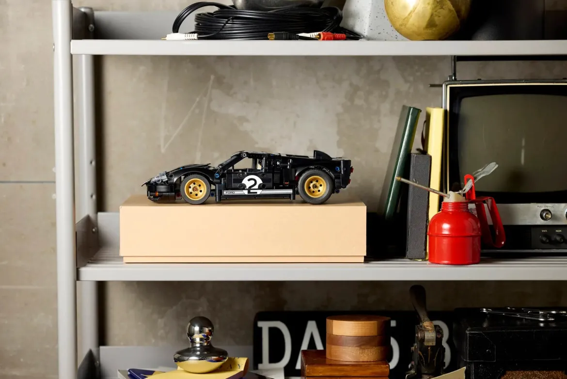 Lego Technic 42223 1966 Ford GT40 MKII Kilpa-auto