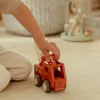 Little Dutch Puinen Paloauto Hahmolla