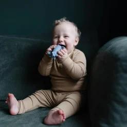 Mushie Rocket Rattle Teether Raketti Purulelu