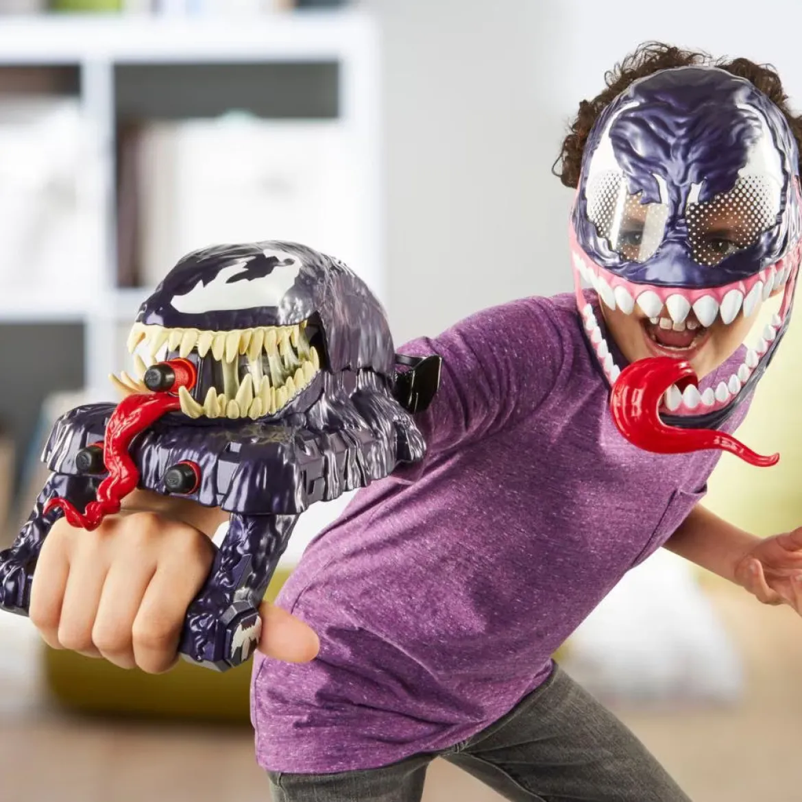 Nerf Blaster Spiderman Venom Versus Vaahtoammusase