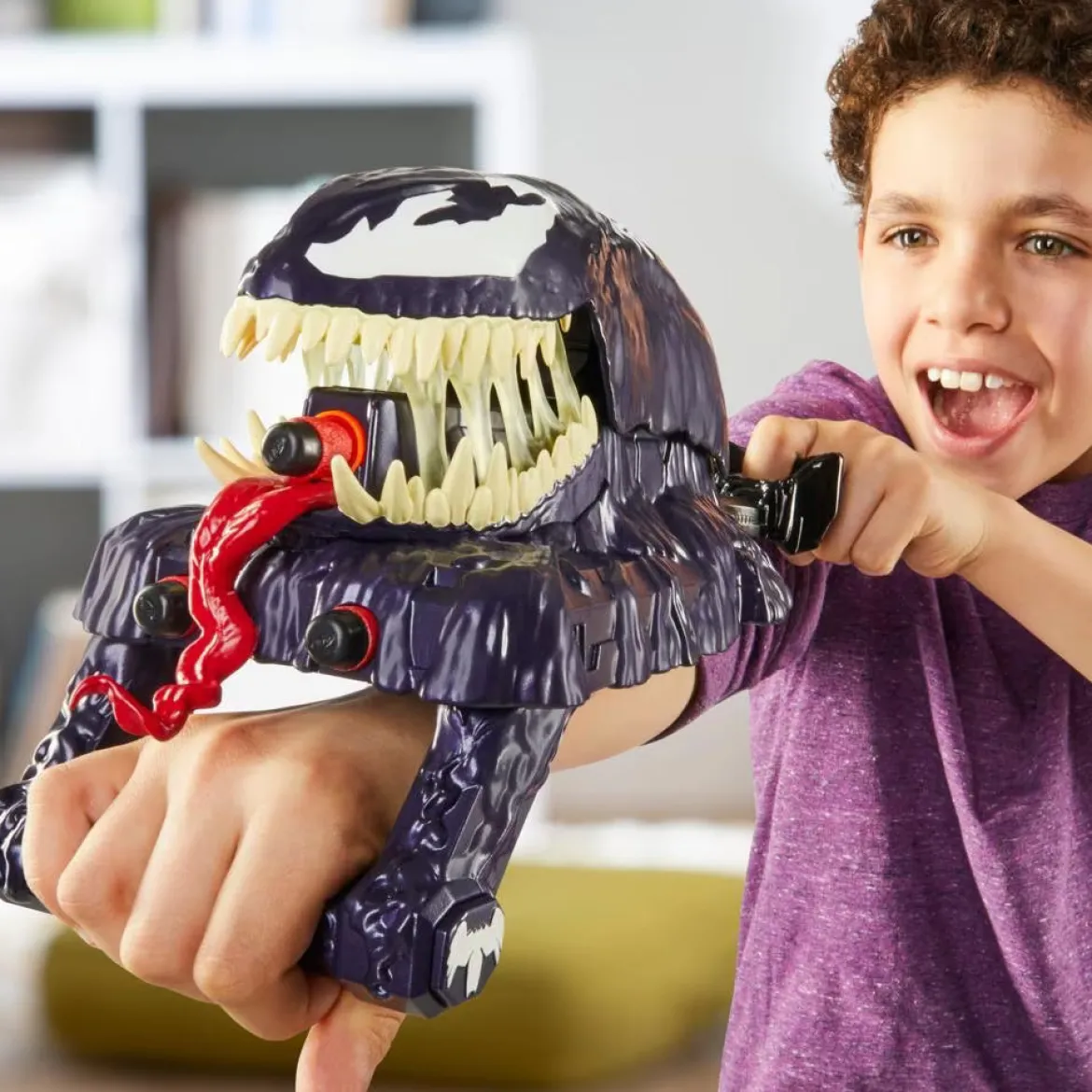 Nerf Blaster Spiderman Venom Versus Vaahtoammusase