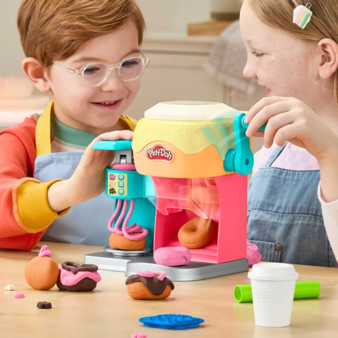 Play-Doh Muovailuvaha Leikkisetti Donitsileipomo