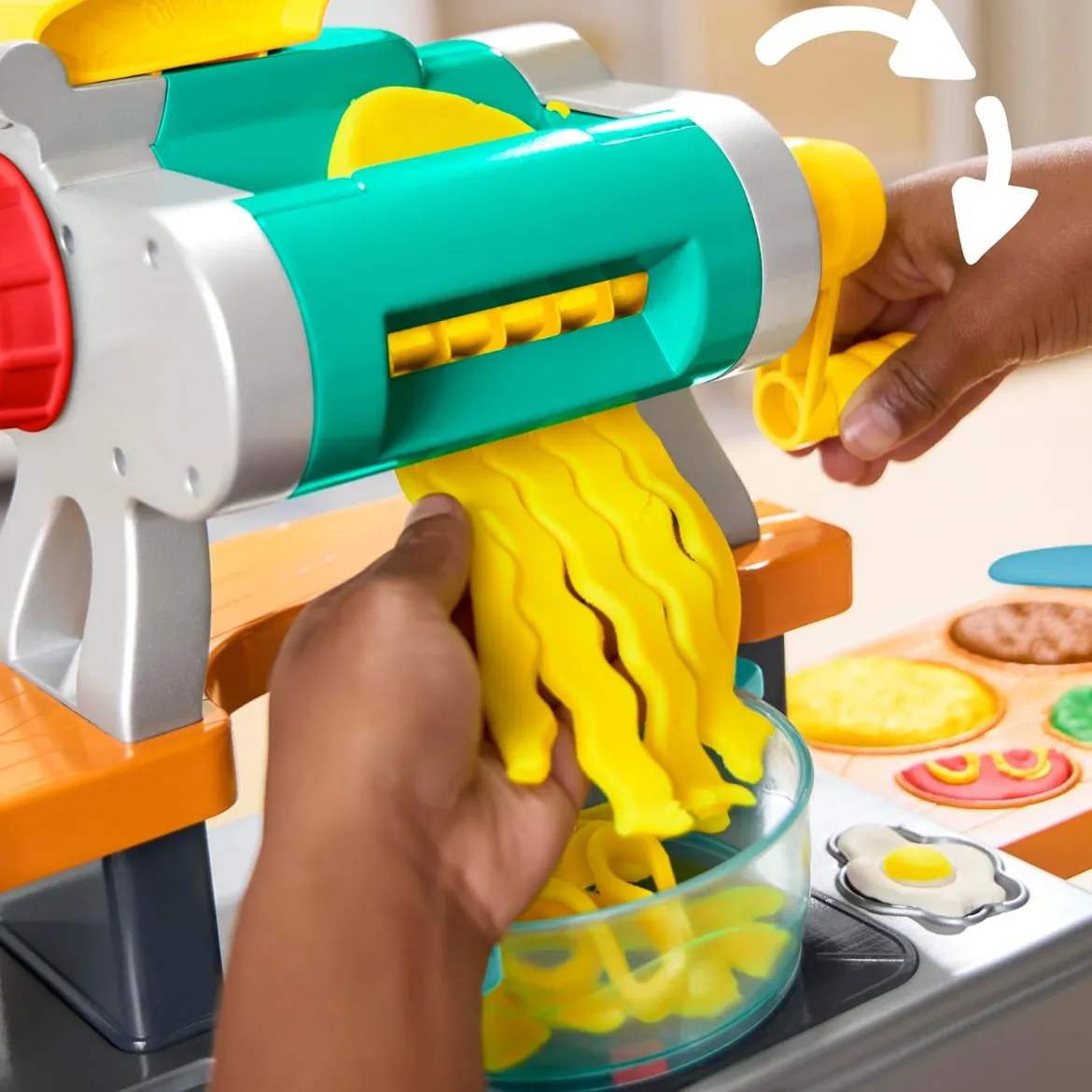 Play-Doh Super Sizzlin Muovailuvaha Keittiöleikkisetti