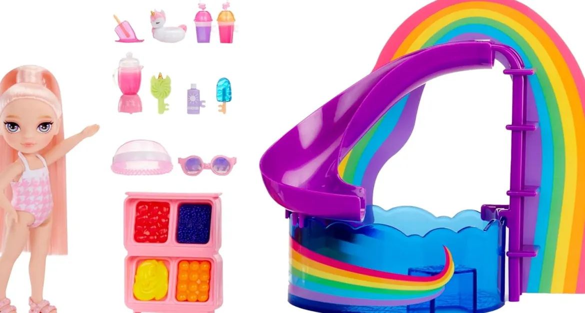 Rainbow High Little Pool Day With Blush