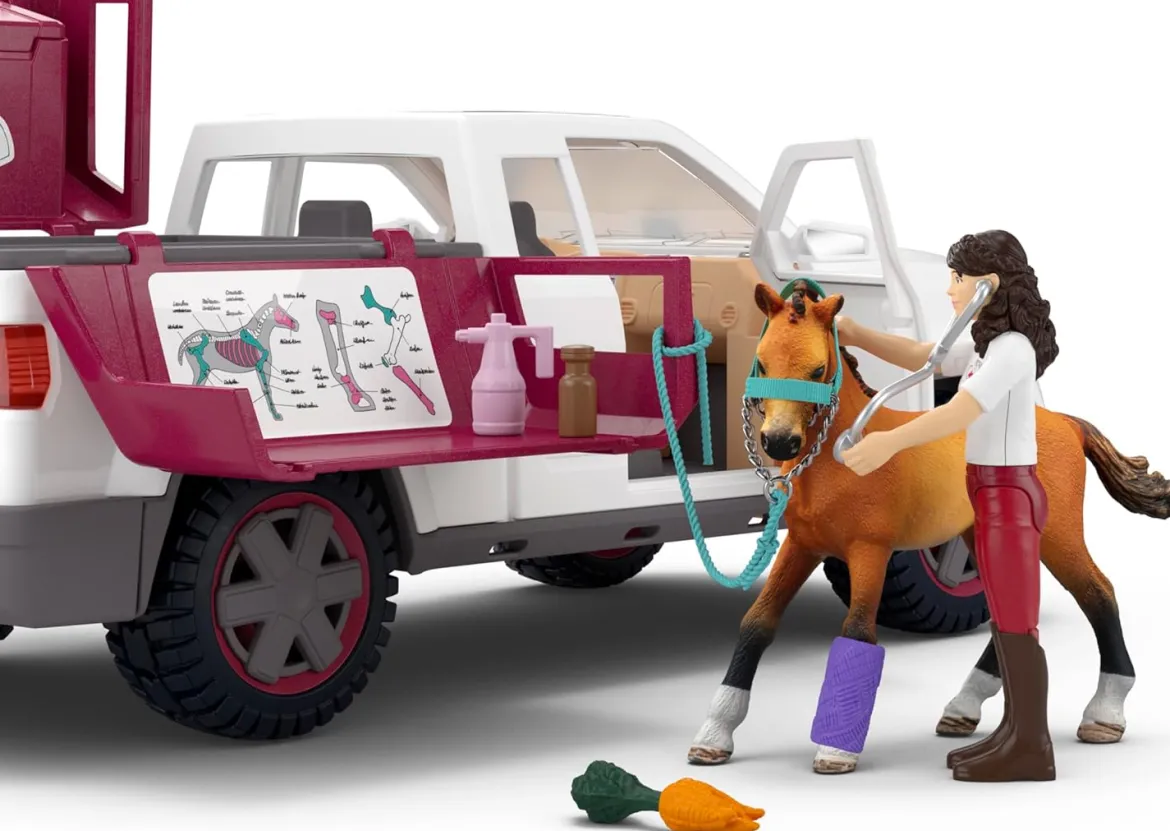 Schleich 42704 Eläinlääkärin Auto ja Traileri