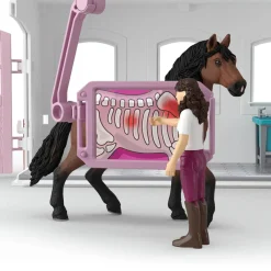 Schleich 42787 Iloinen Hevossairaala