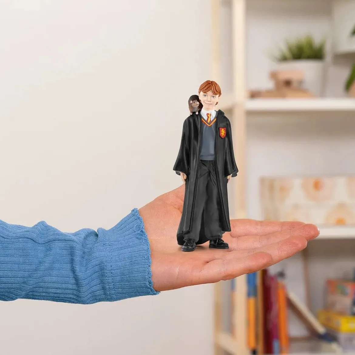 Schleich 42634 Wizarding World Of Harry Potter Ron ja Kutka Rotta 10cm