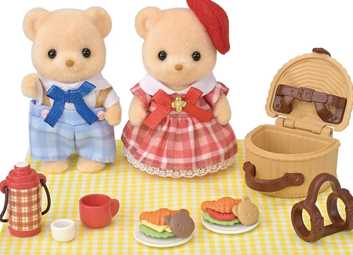 Sylvanian Families 5852 Biscuit Bear Sisko ja Veli Piknikillä