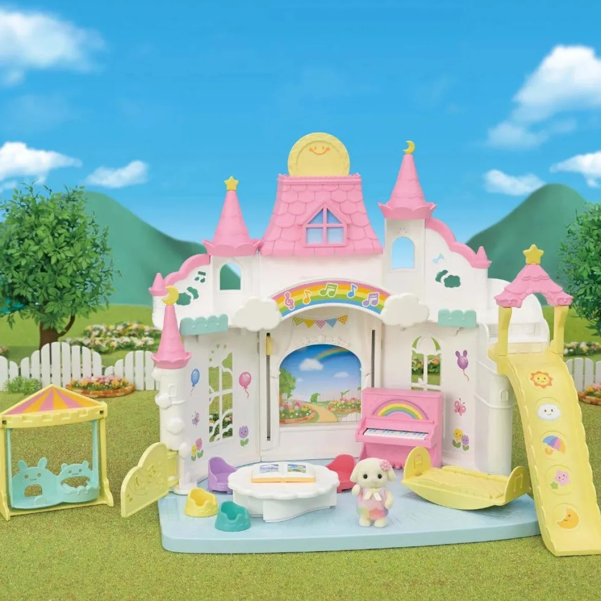 Sylvanian Families Päiväkoti Aurinkoinen