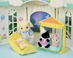 Sylvanian Families Päiväkoti Aurinkoinen