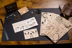 Ugears Engine Clock