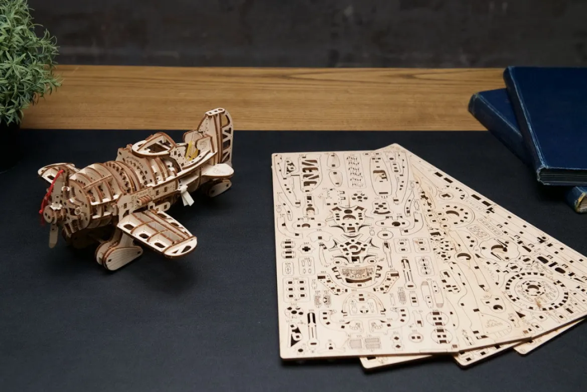 Ugears Mad Hornet Airplane